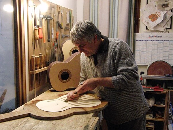 Luthier Tours Alain Raifort