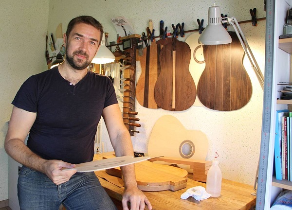 Luthier Youri Soroka