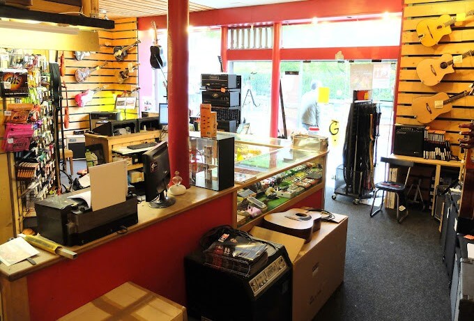 Magasin Rennes Guitare N'Ko