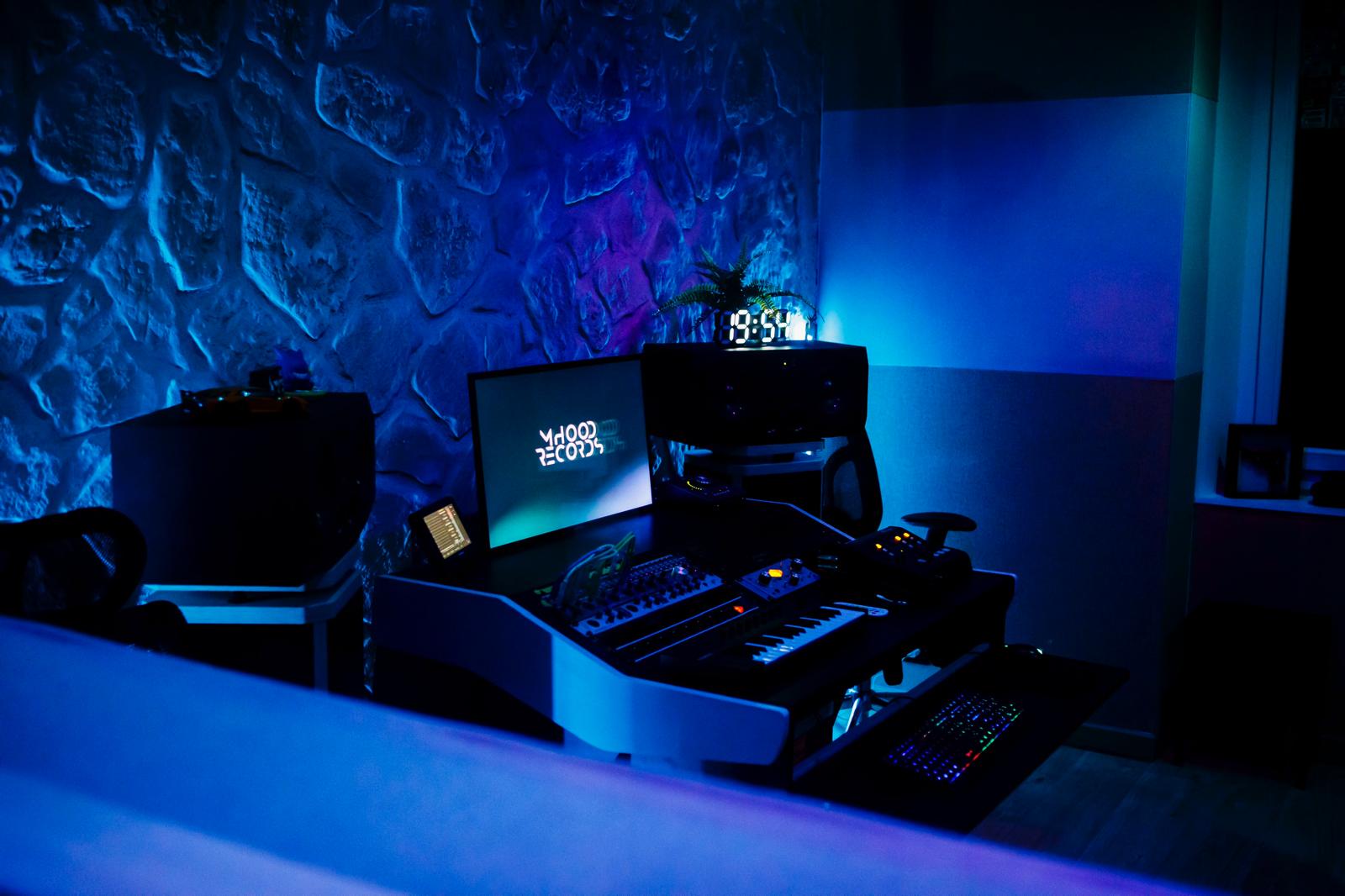 Mhood Records studio marseille