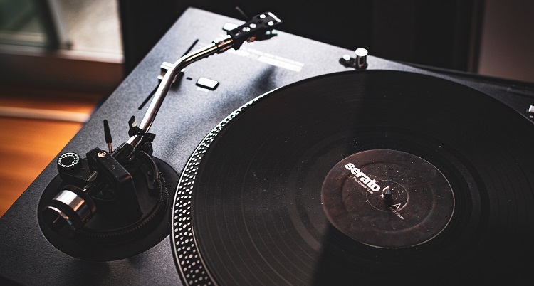 avantages-platine-vinyle