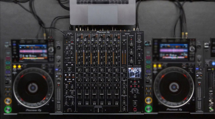 guide-achat-table-mixage-Pioneer